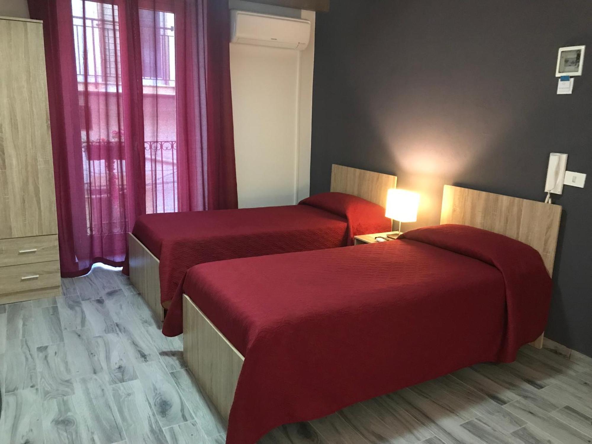 Bed and Breakfast Antico Rione Кальтаниссетта Экстерьер фото